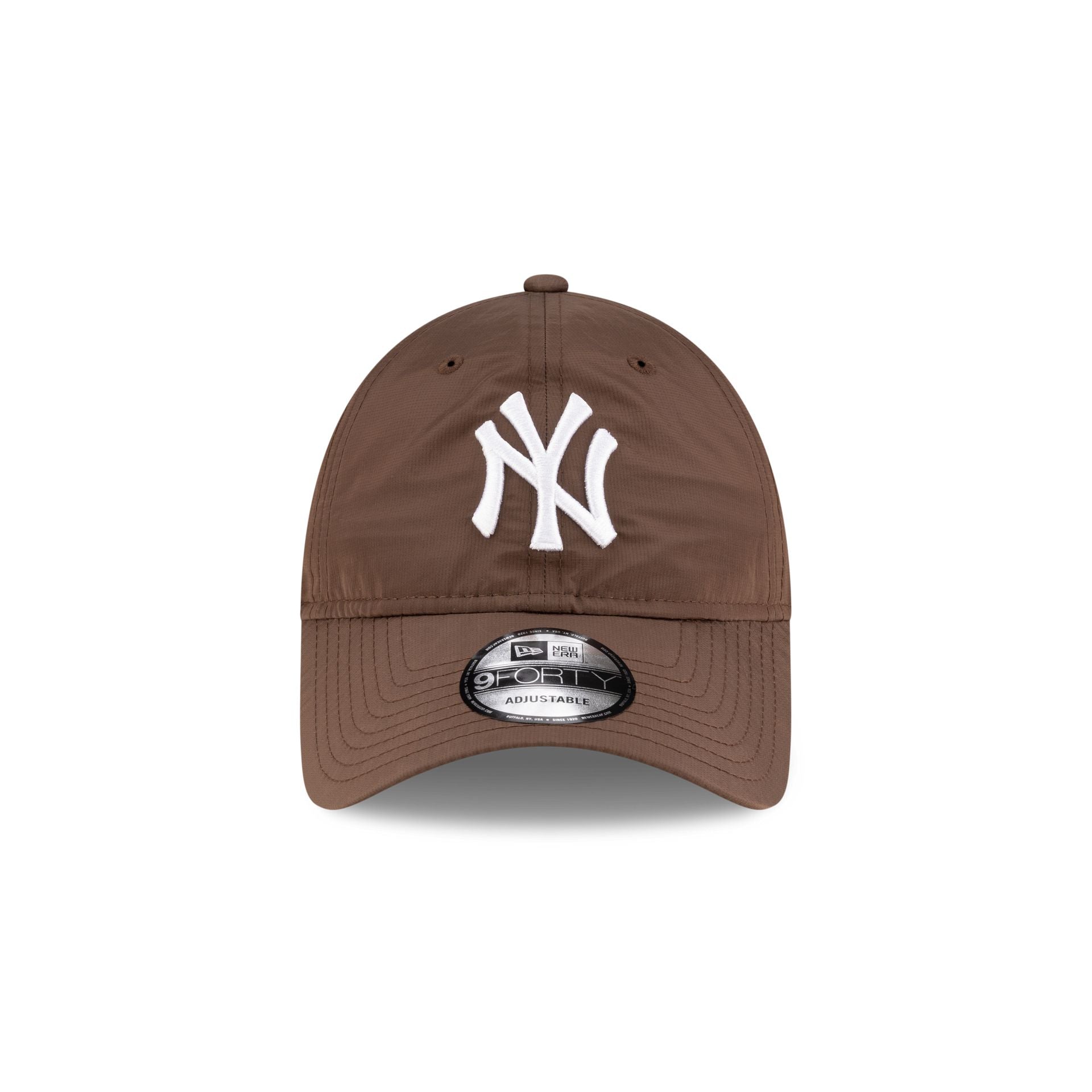 Alternative view of New York Yankees Chocolate Nylon 9Forty Adjustable Hat