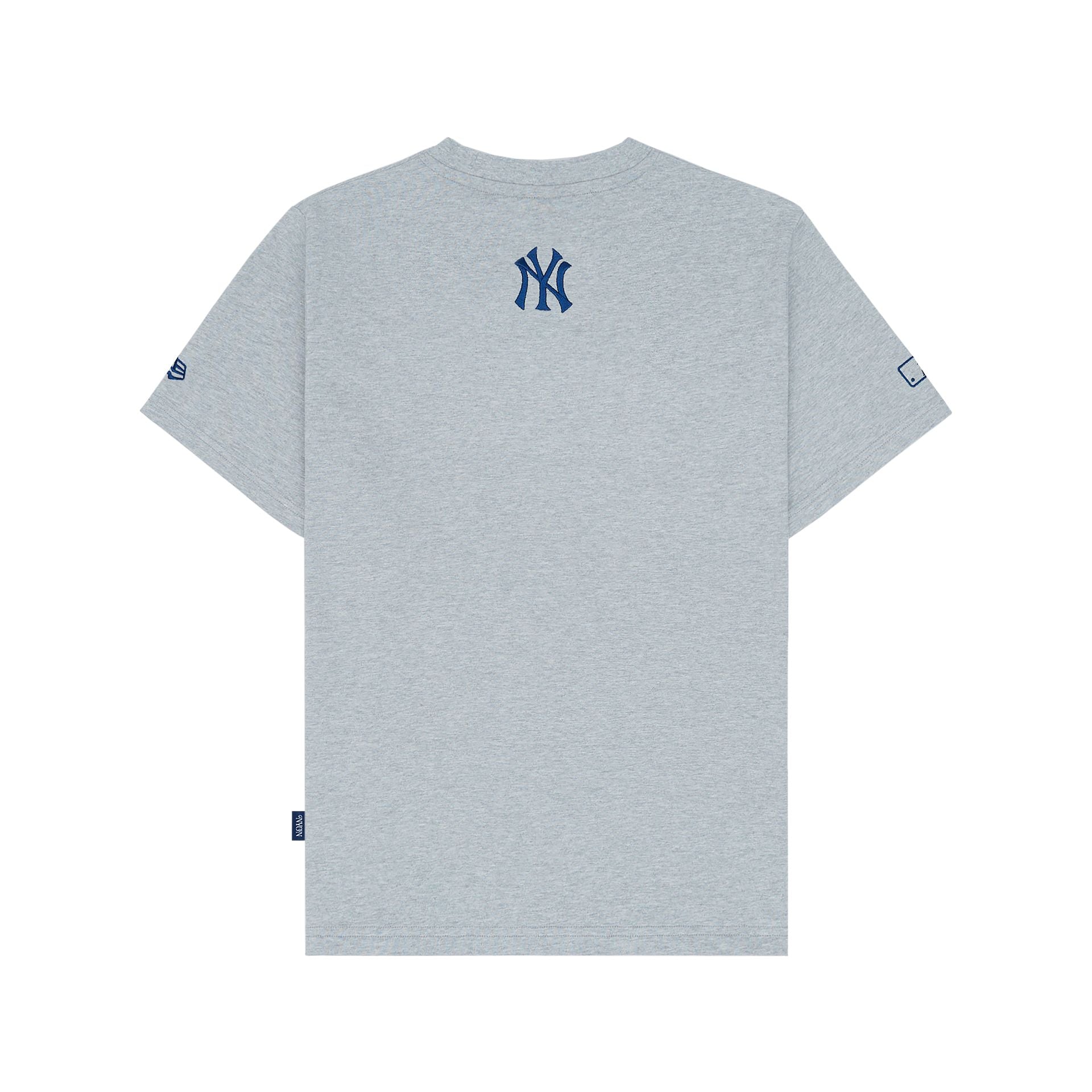 Alternative view of New York Or Nowhere X New York Yankees Gray Women's T-Shirt