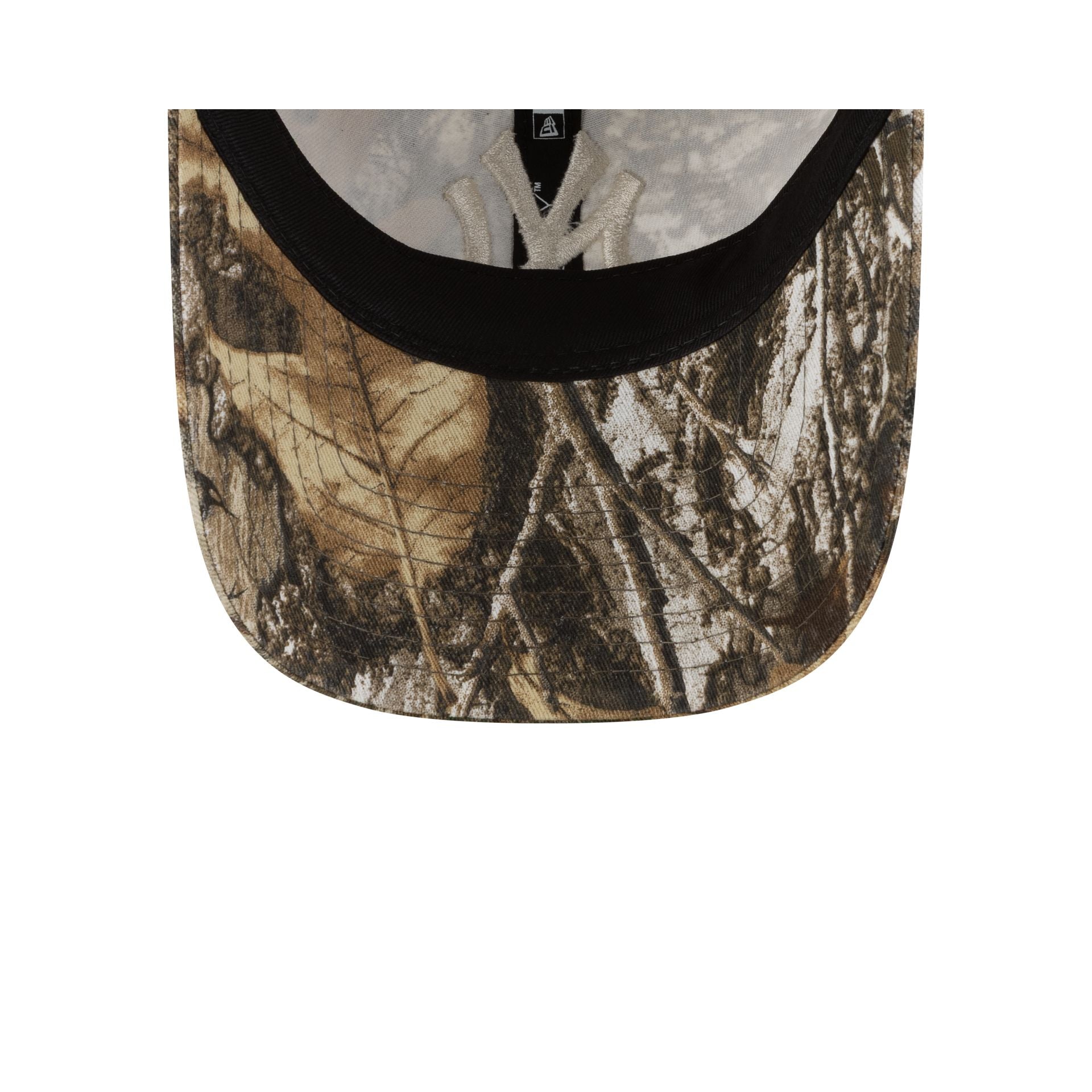 New York Yankees Washed Realtree 9Twenty Adjustable Hat - Image 7