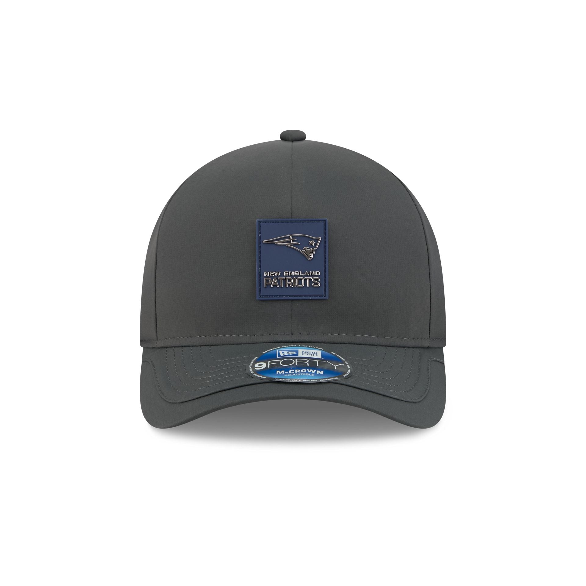 Alternative view of New England Patriots 2025 Sideline Cold Weather Steel Clouds 9Forty M-Crown Snapback Hat