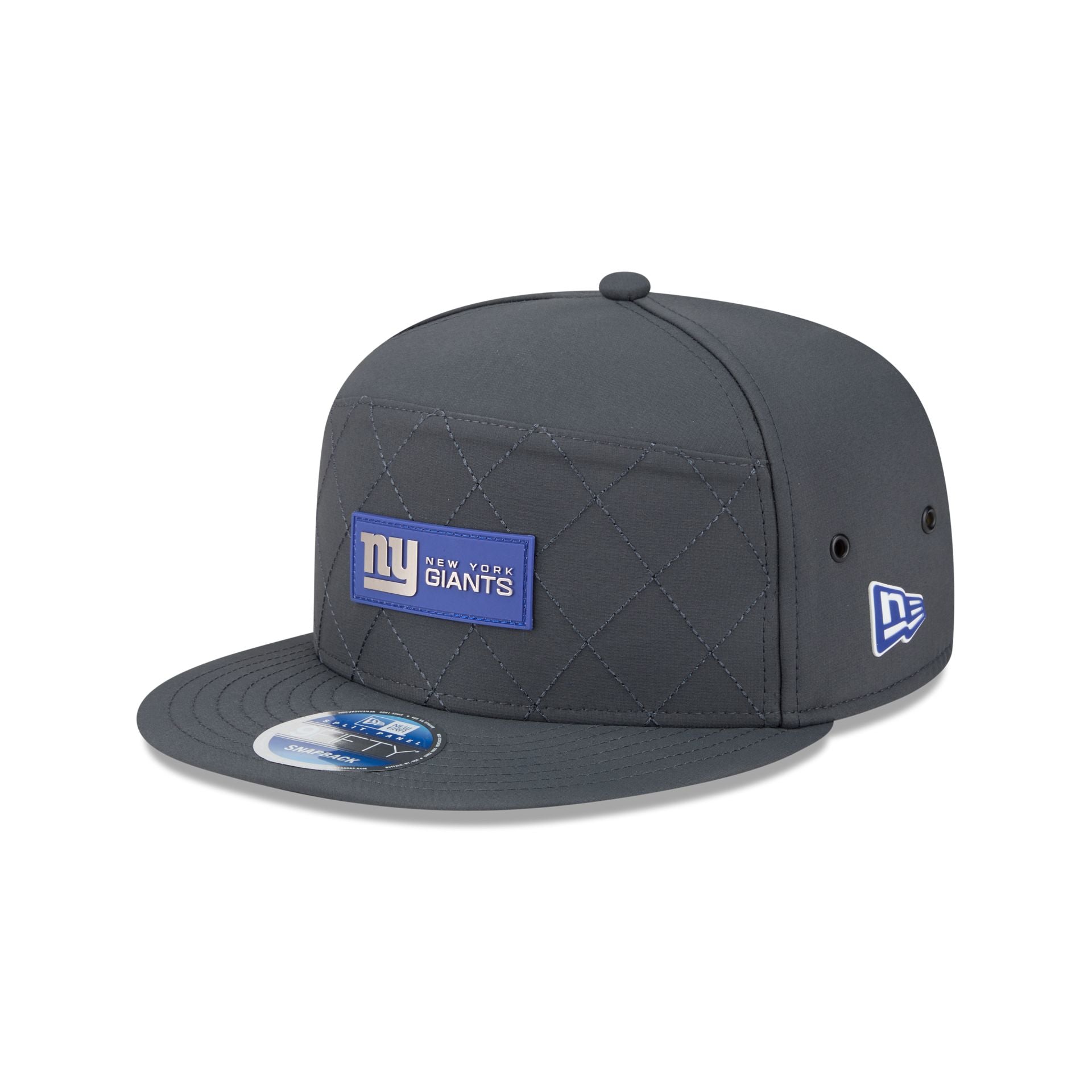 New York Giants 2025 Sideline Cold Weather Steel Clouds Split Panel 9Fifty Snapback Hat