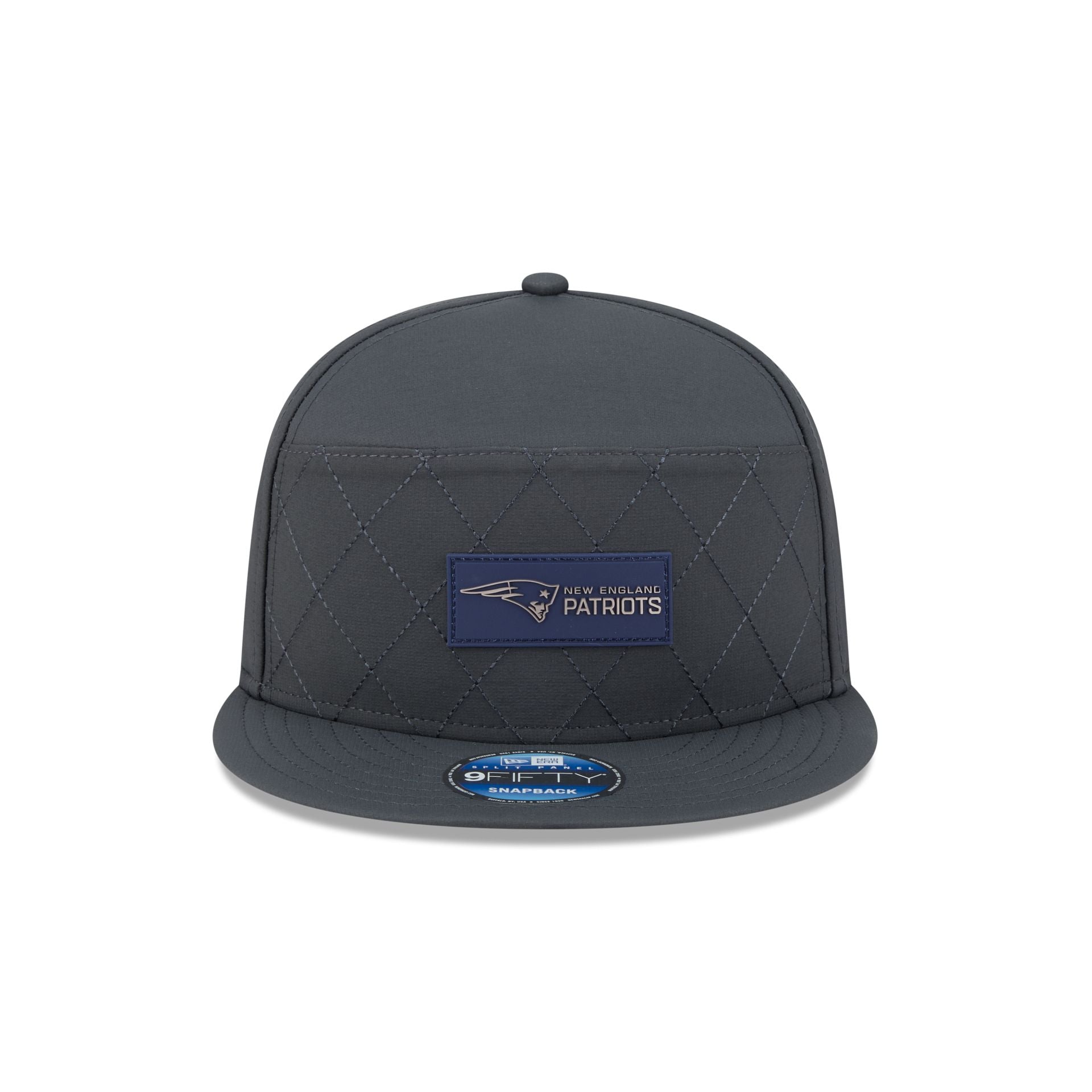 Alternative view of New England Patriots 2025 Sideline Cold Weather Steel Clouds Split Panel 9Fifty Snapback Hat