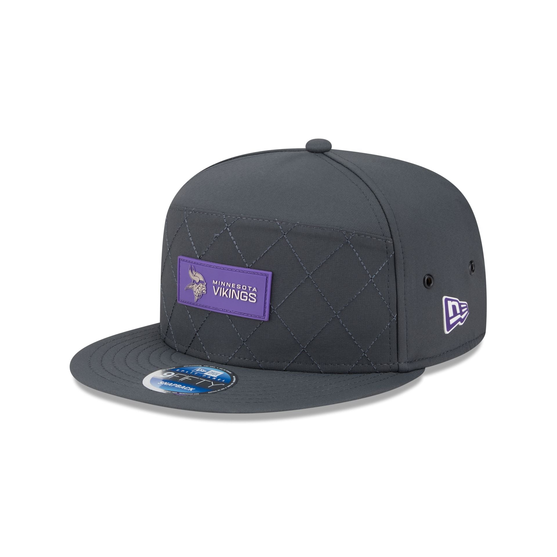 Minnesota Vikings 2025 Sideline Cold Weather Steel Clouds Split Panel 9Fifty Snapback Hat