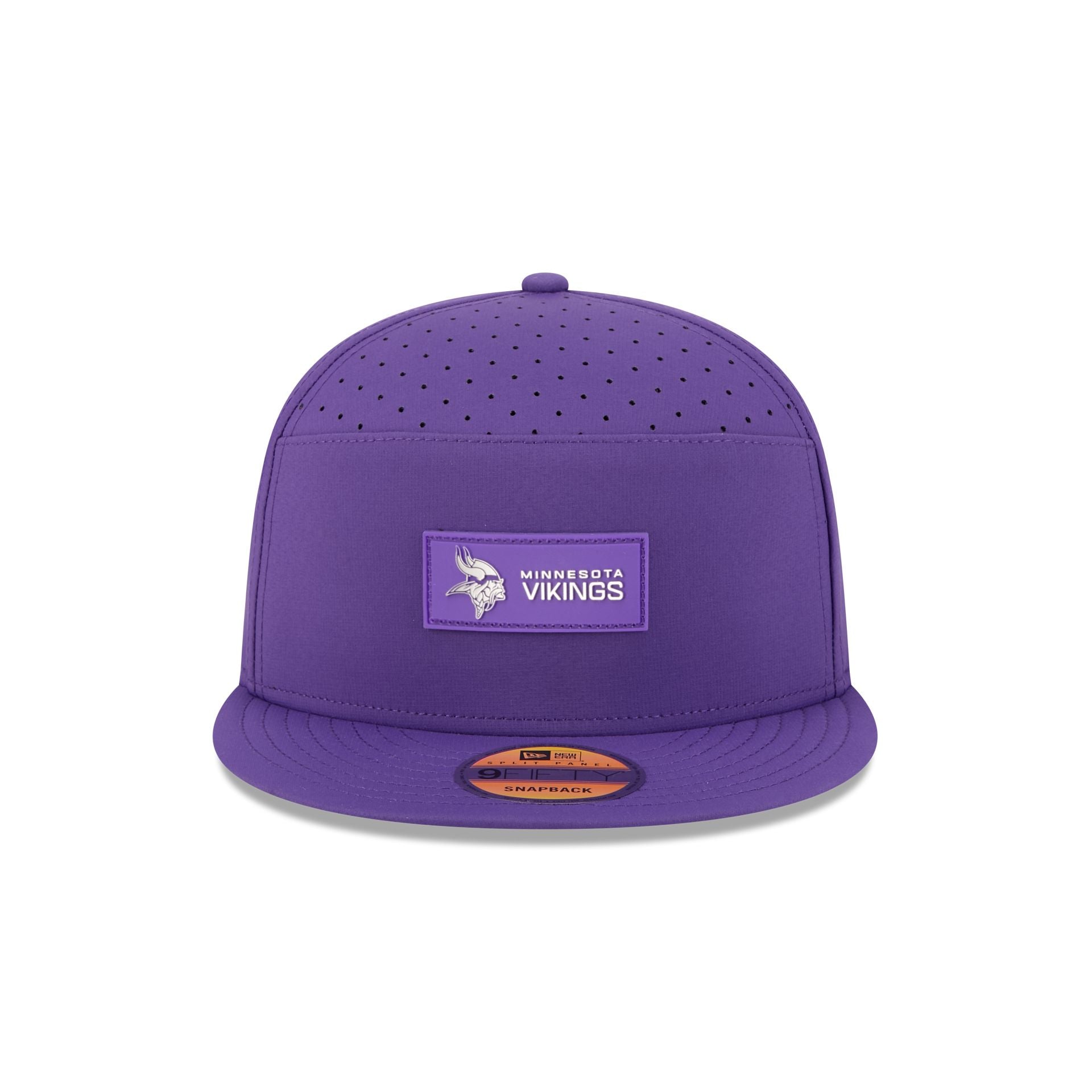 Alternative view of Minnesota Vikings 2025 Sideline Hot Weather Split Panel 9Fifty Snapback Hat