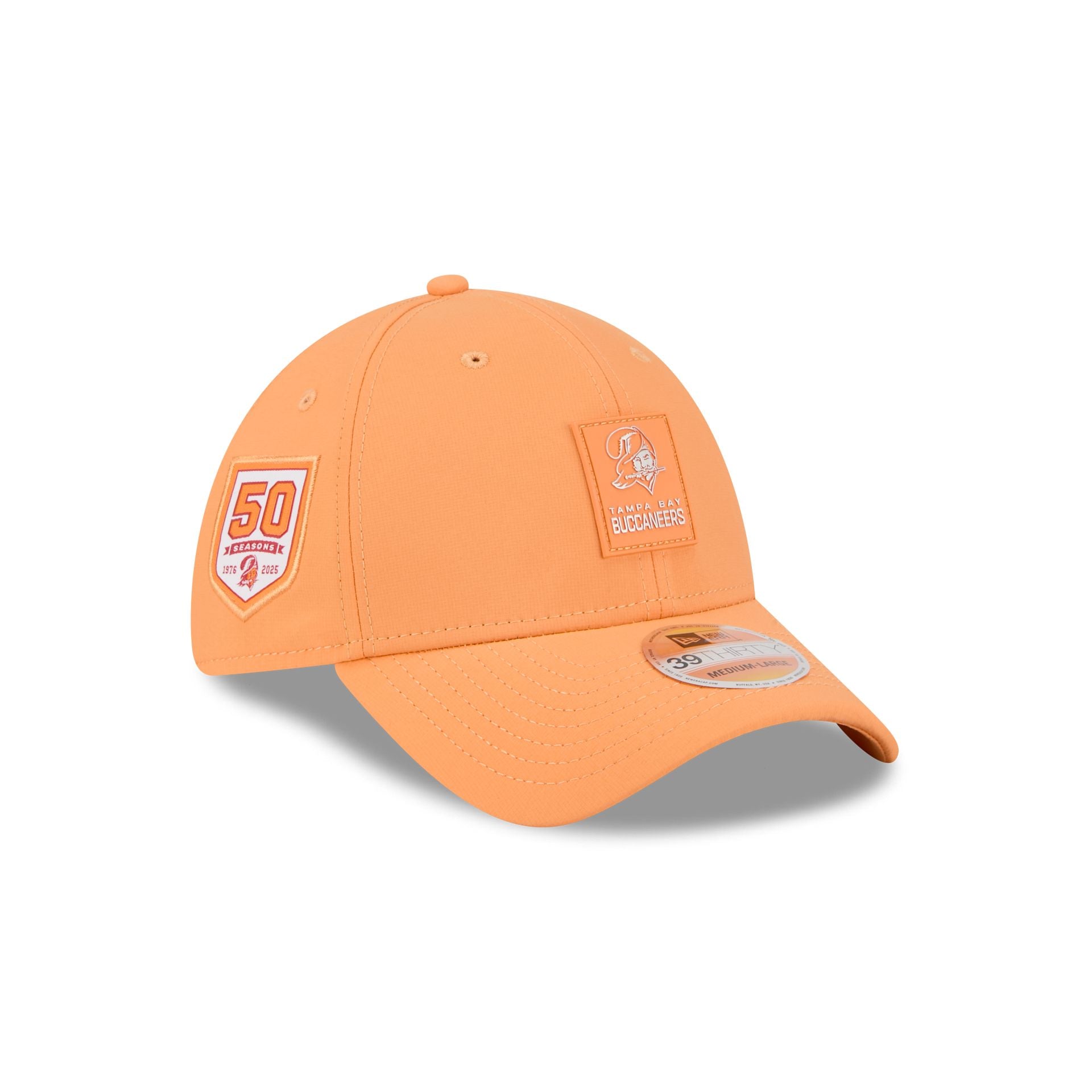 Tampa Bay Buccaneers 2025 Sideline Hot Weather Historic 39Thirty Stretch Fit Hat
