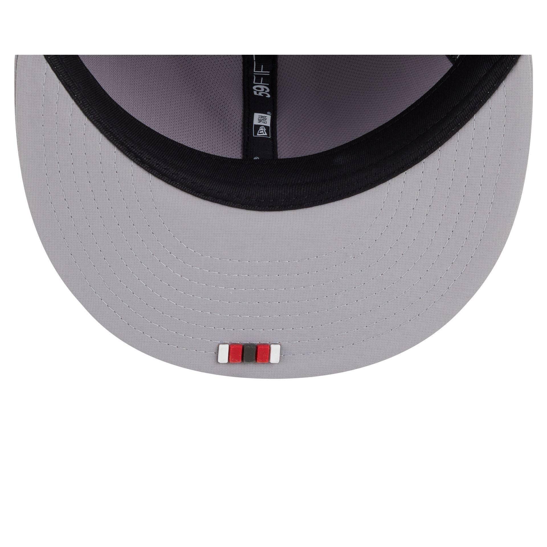Tampa Bay Buccaneers 2025 Sideline Hot Weather Gray 59Fifty Fitted Hat - Image 7
