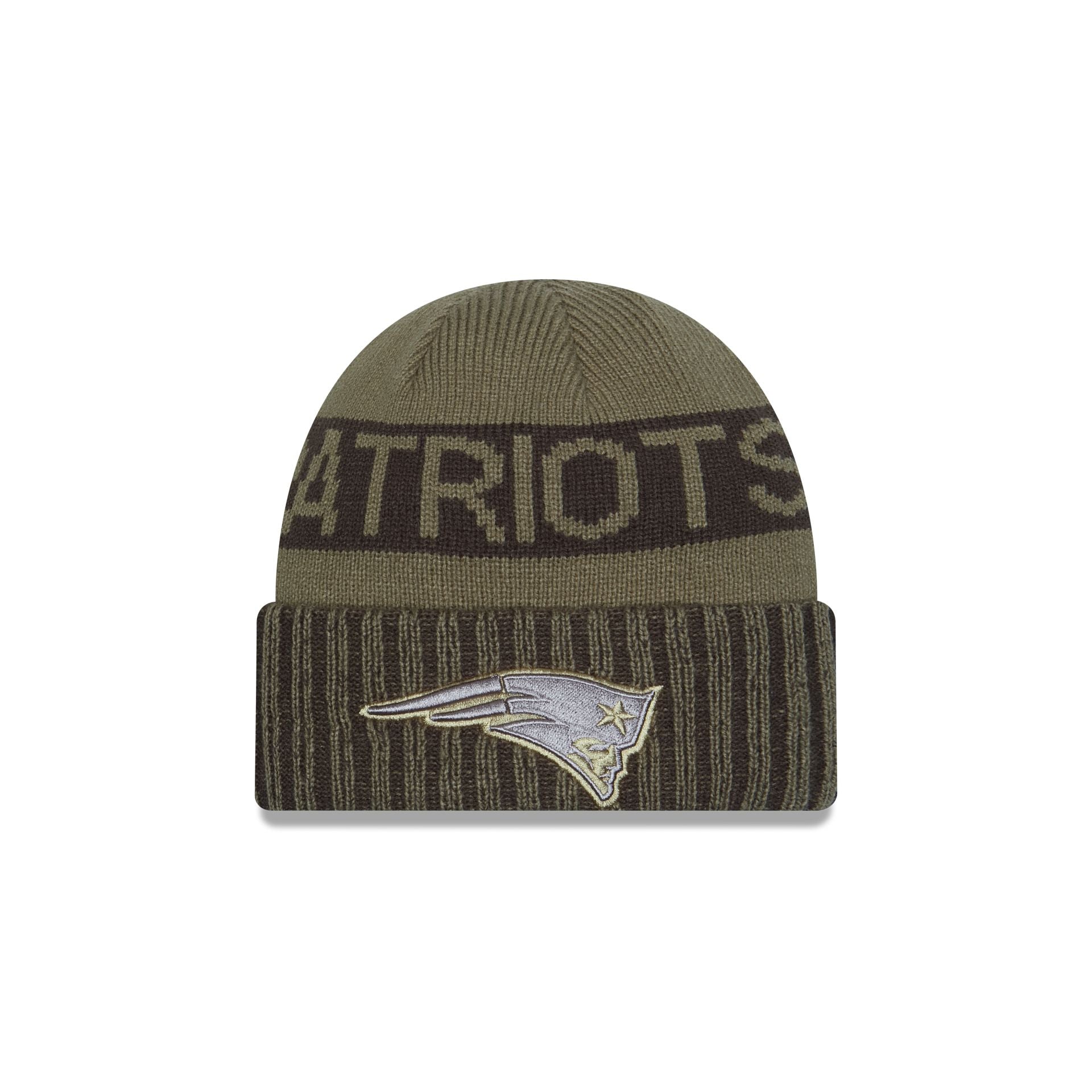 New England Patriots 2025 Salute To Service Cuff Knit Hat