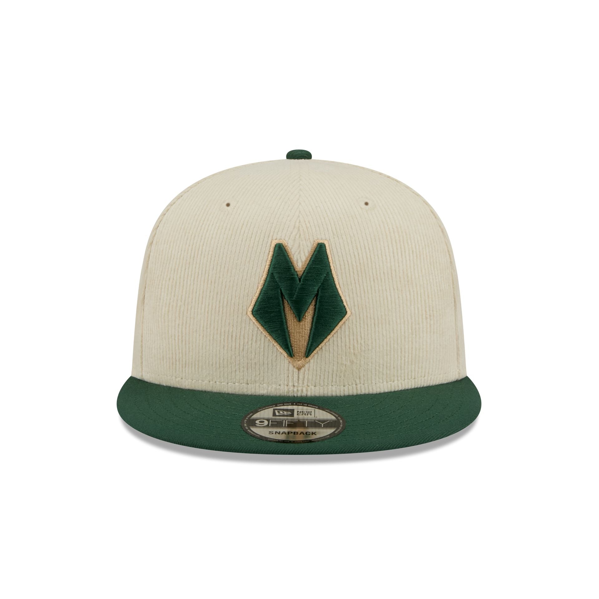 Alternative view of Milwaukee Bucks 2025 City Edition Chrome White Corduroy 9Fifty Snapback Hat