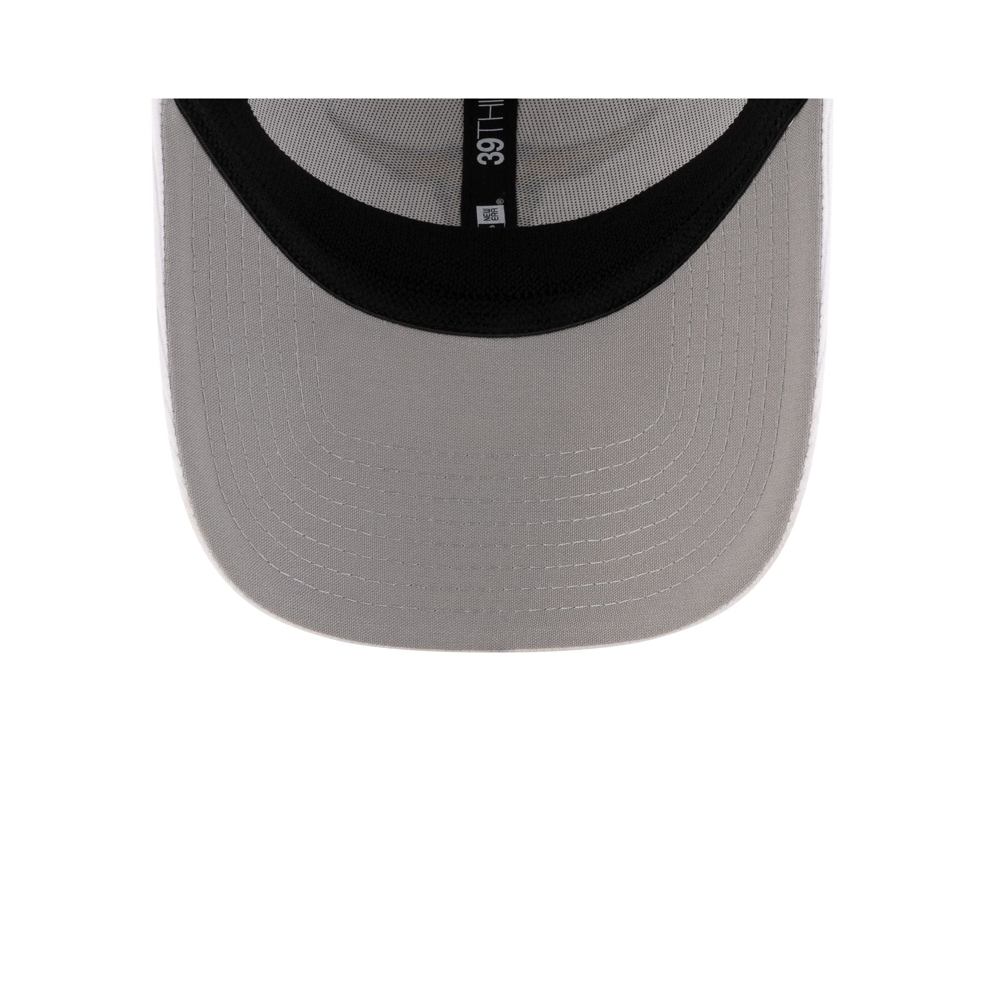 San Antonio Brahmas White 39Thirty Stretch Fit Hat - Image 7