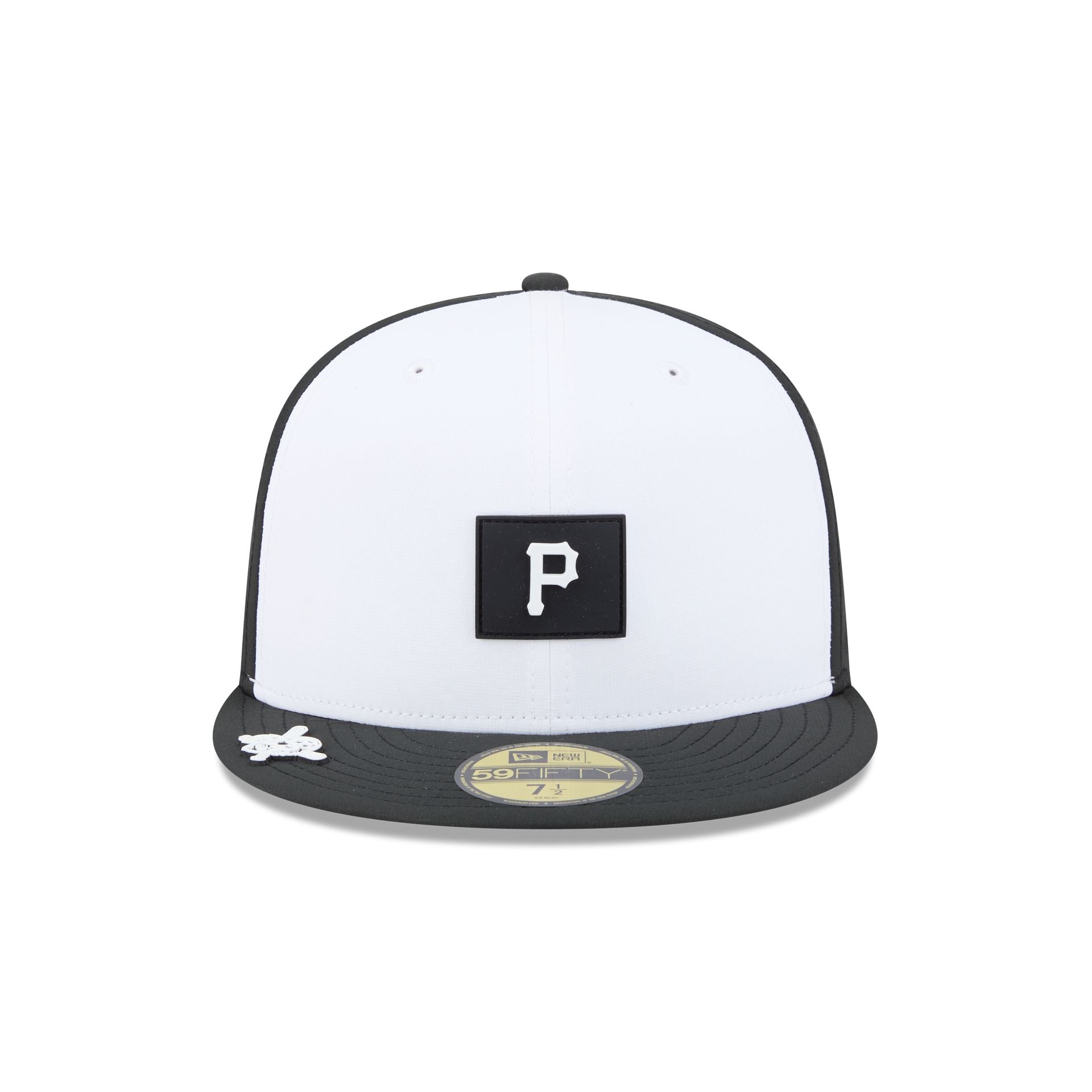 Alternative view of Pittsburgh Pirates 2026 Clubhouse Black & White 59Fifty Fitted Hat