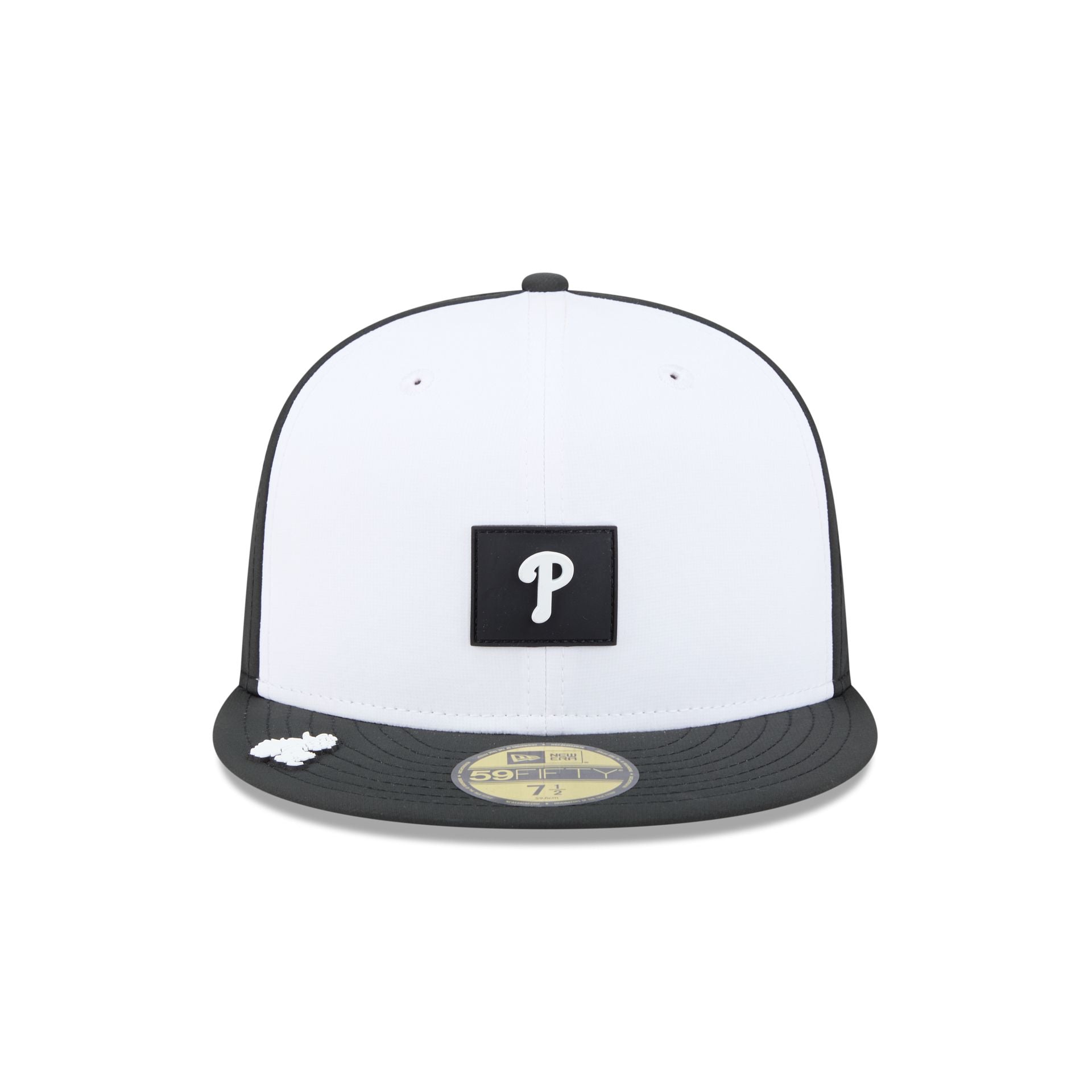 Alternative view of Philadelphia Phillies 2026 Clubhouse Black & White 59Fifty Fitted Hat