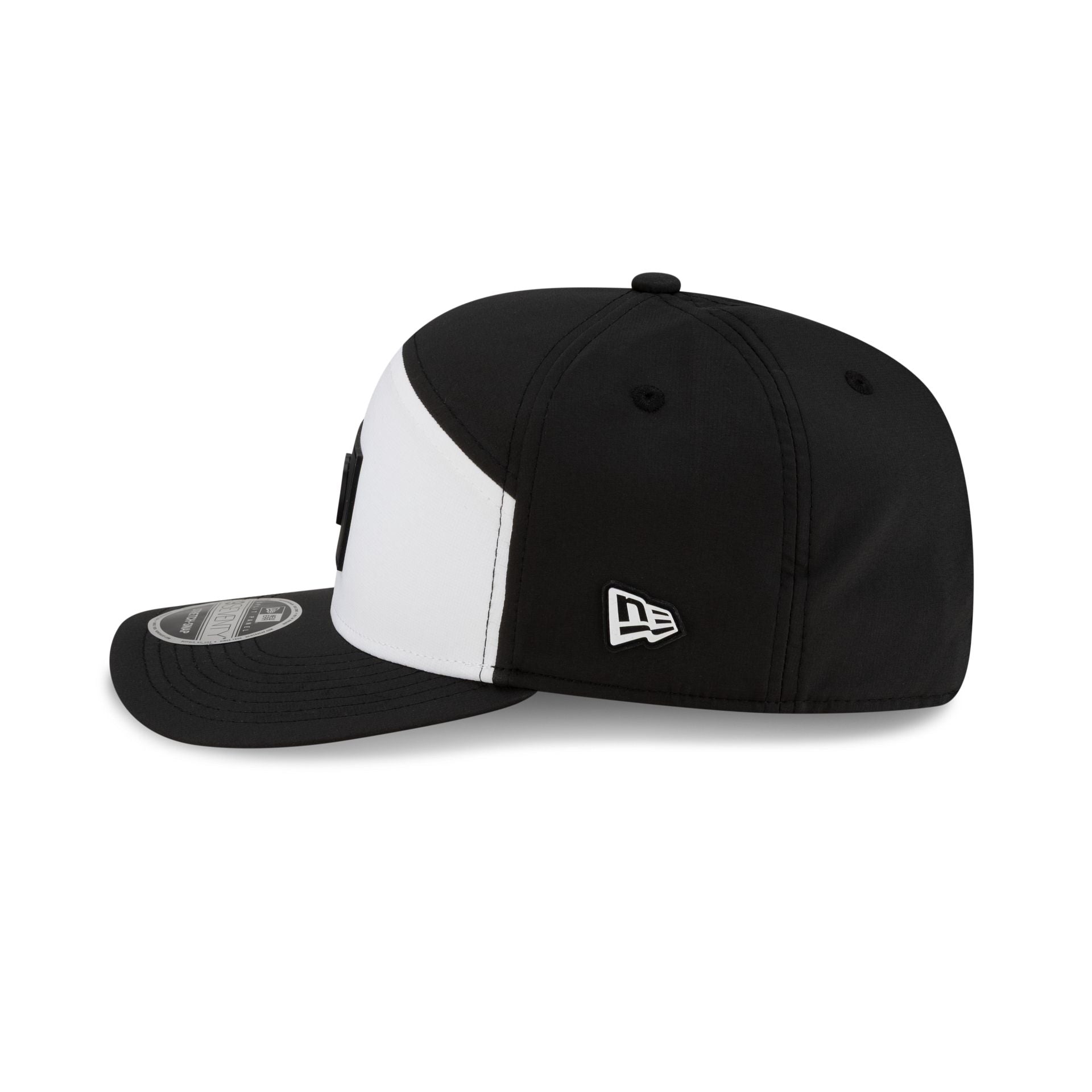 Milwaukee Brewers 2026 Clubhouse Black & White Split Panel 9Seventy Stretch-Snap Hat - Image 5
