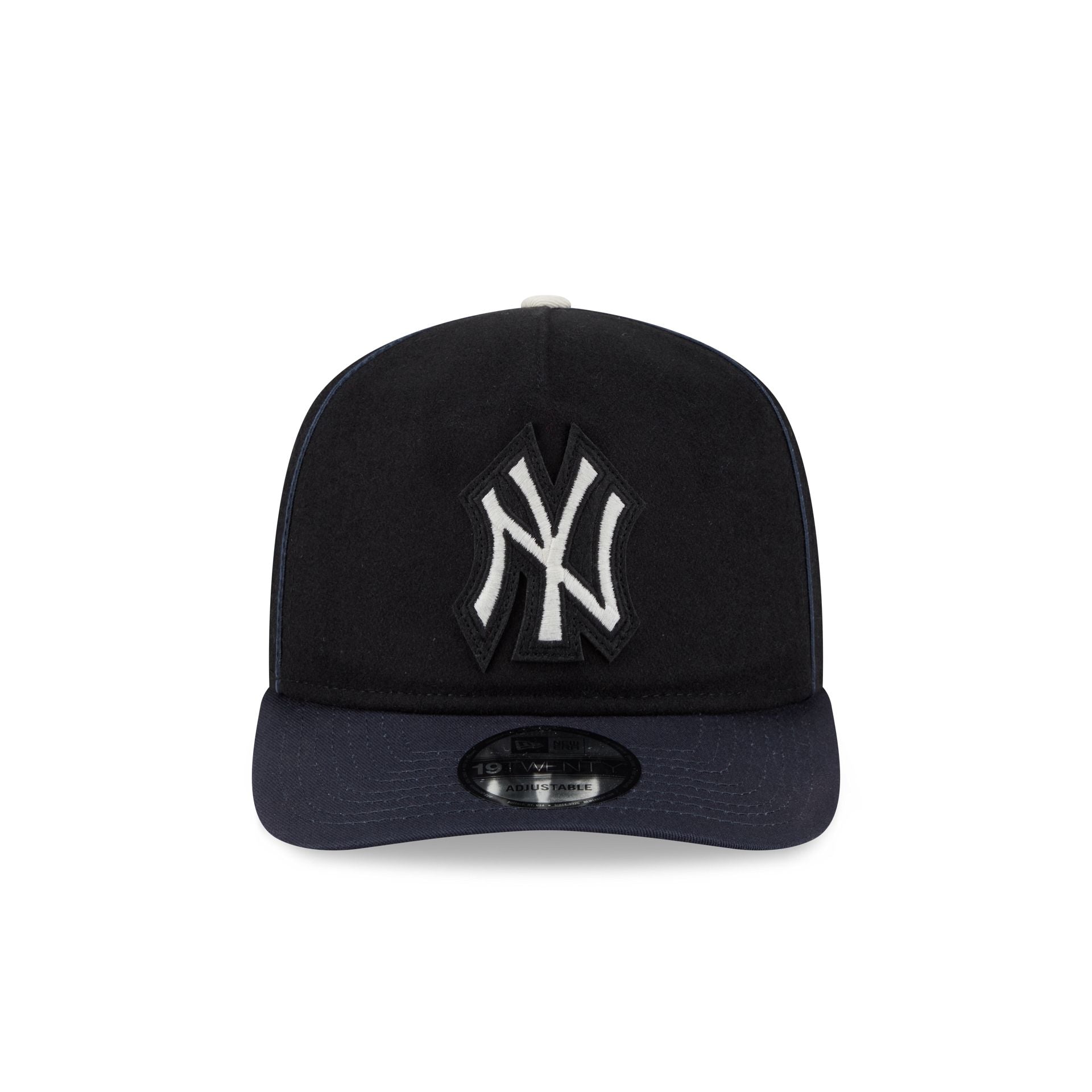 New York Yankees Felt Logo 19Twenty Adjustable Hat - Image 2