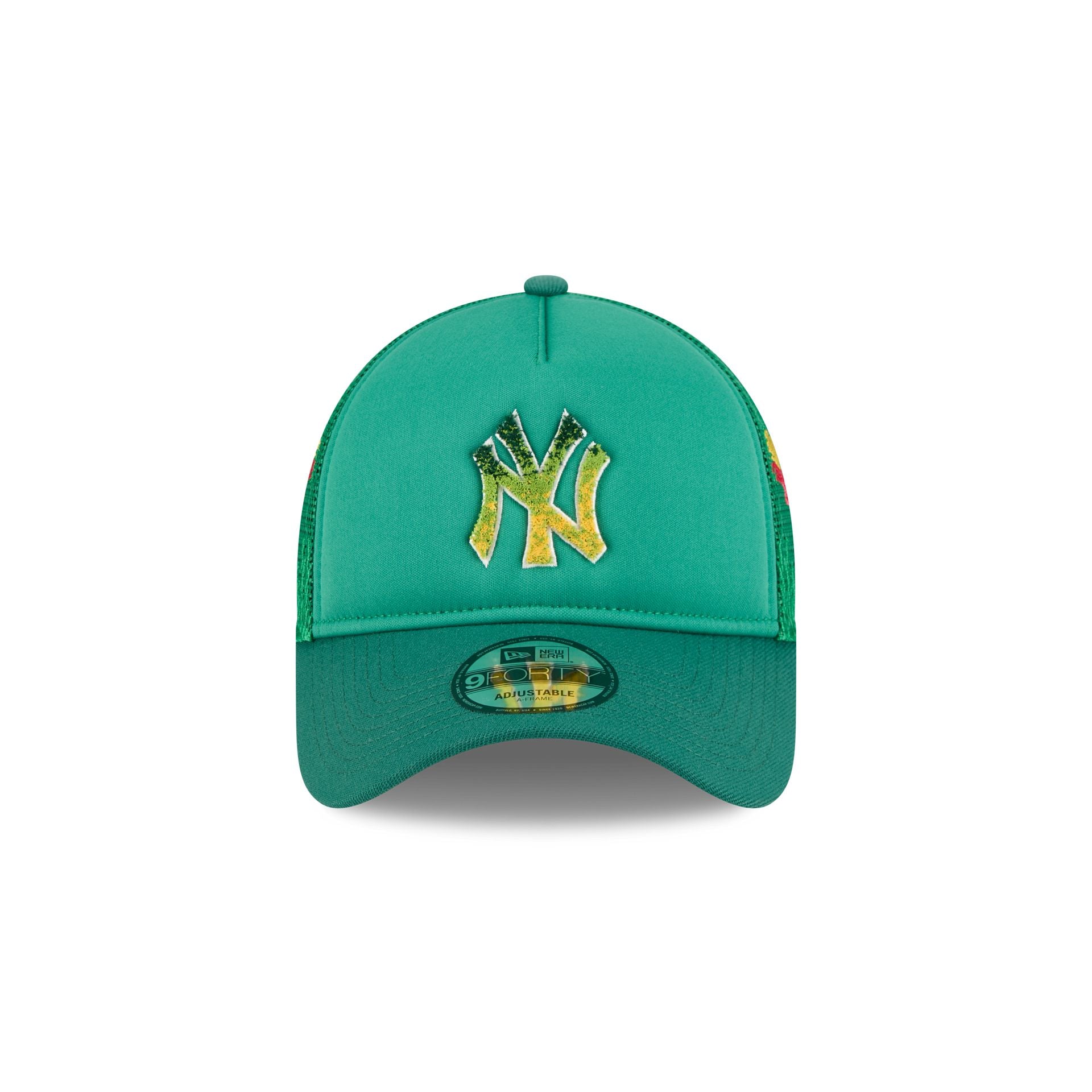 Alternative view of New York Yankees Gradient Logo 9Forty A-Frame Trucker Hat