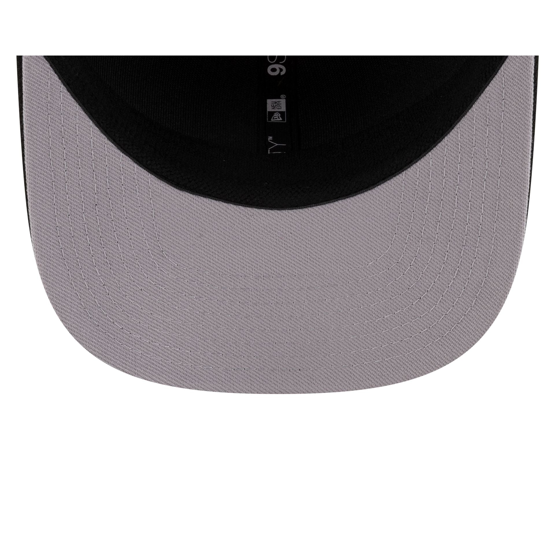 Looney Tunes Tweety Bird 9Seventy Stretch-Snap Hat - Image 7