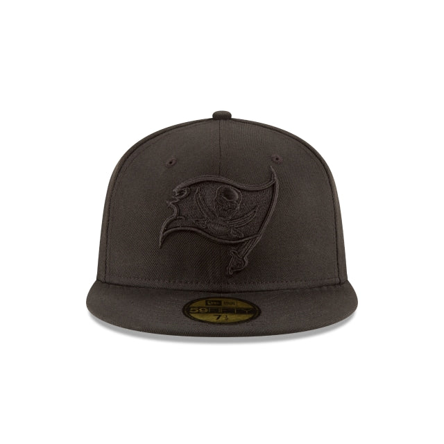 Alternative view of Tampa Bay Buccaneers Black On Black 59Fifty Fitted Hat