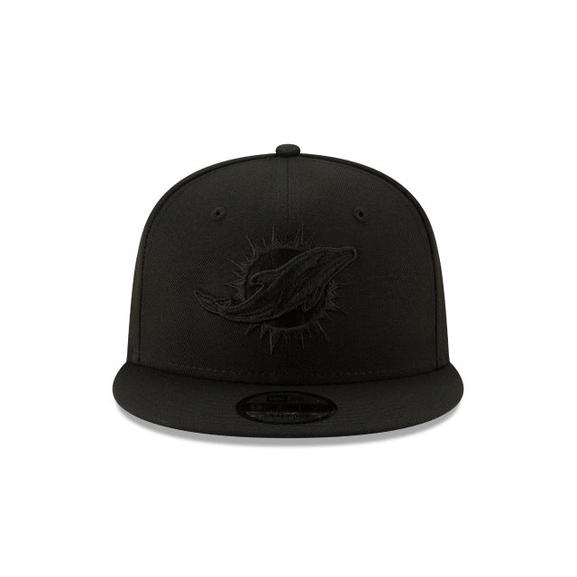 Alternative view of Miami Dolphins Basic Black On Black 9Fifty Snapback Hat