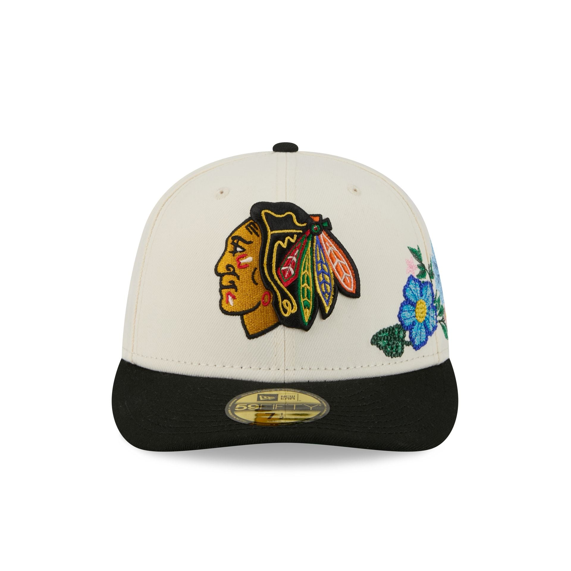 Alternative view of Chicago Blackhawks Tonal Florals White 59Fifty Fitted Hat