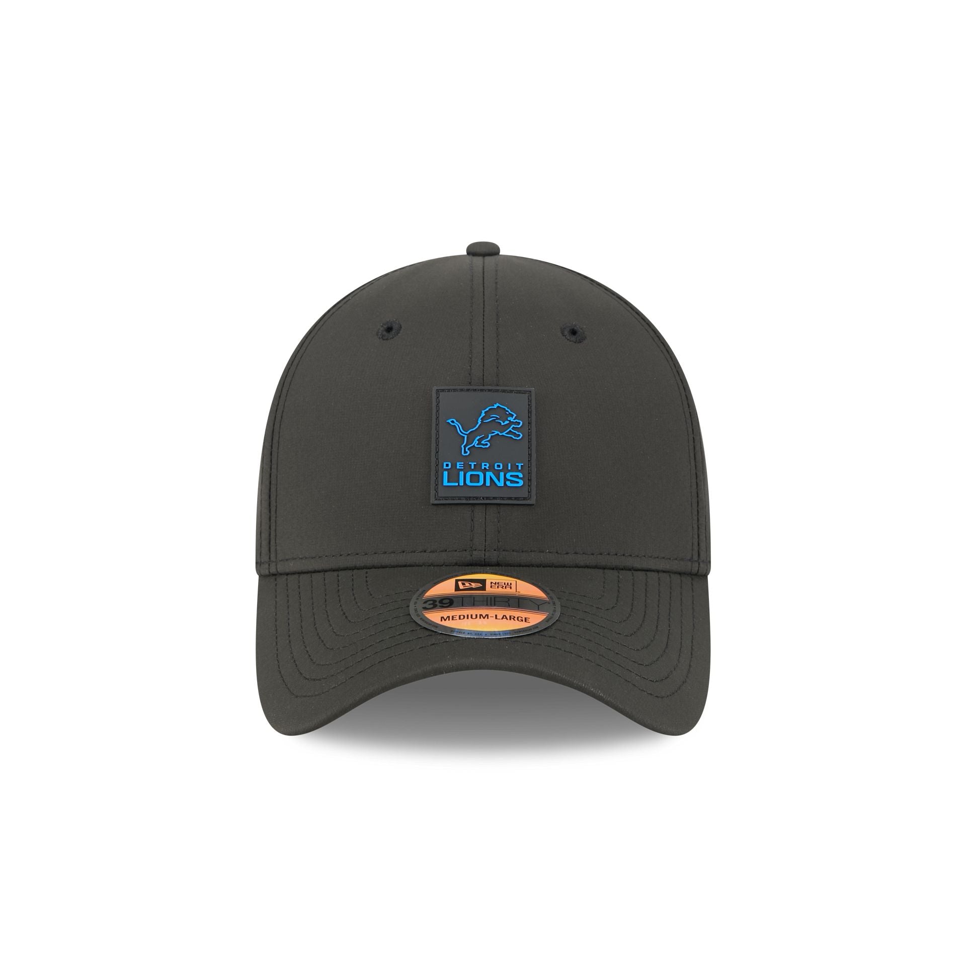 Alternative view of Detroit Lions 2025 Sideline Hot Weather Black 39Thirty Stretch Fit Hat