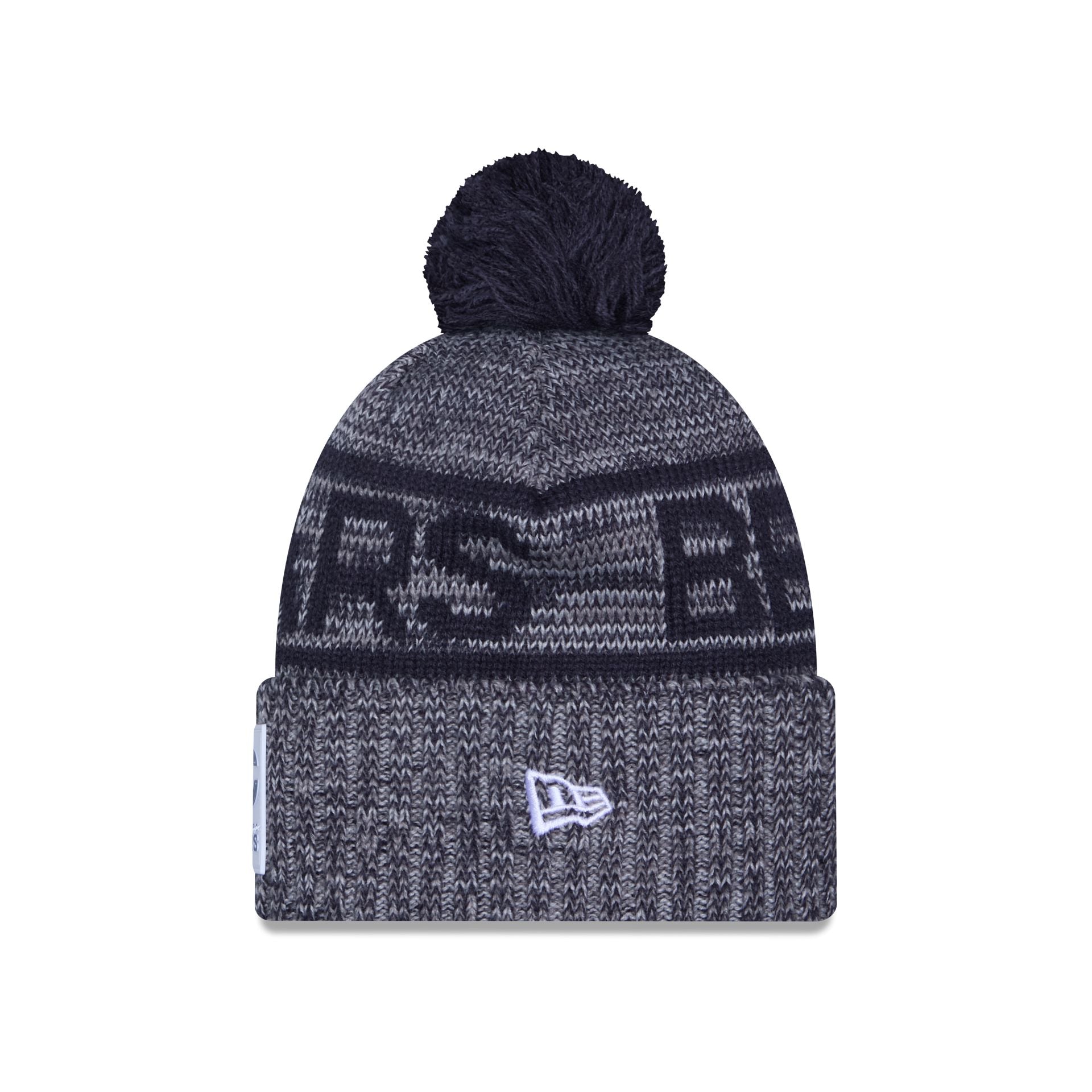 Alternative view of Chicago Bears 2025 Sideline Cold Weather Gray Pom Knit Hat