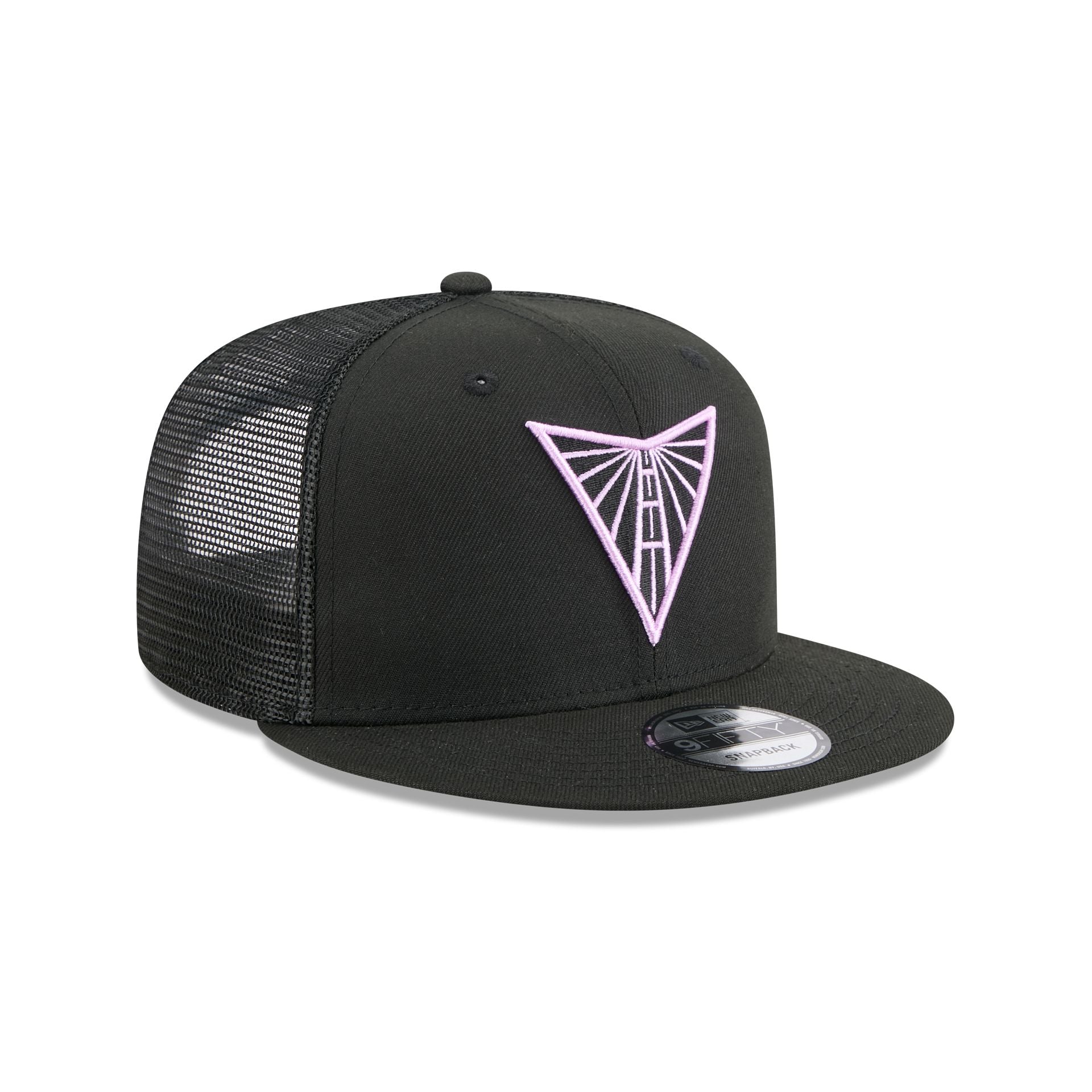 Golden State Valkyries Black 9Fifty Trucker Hat - Image 3