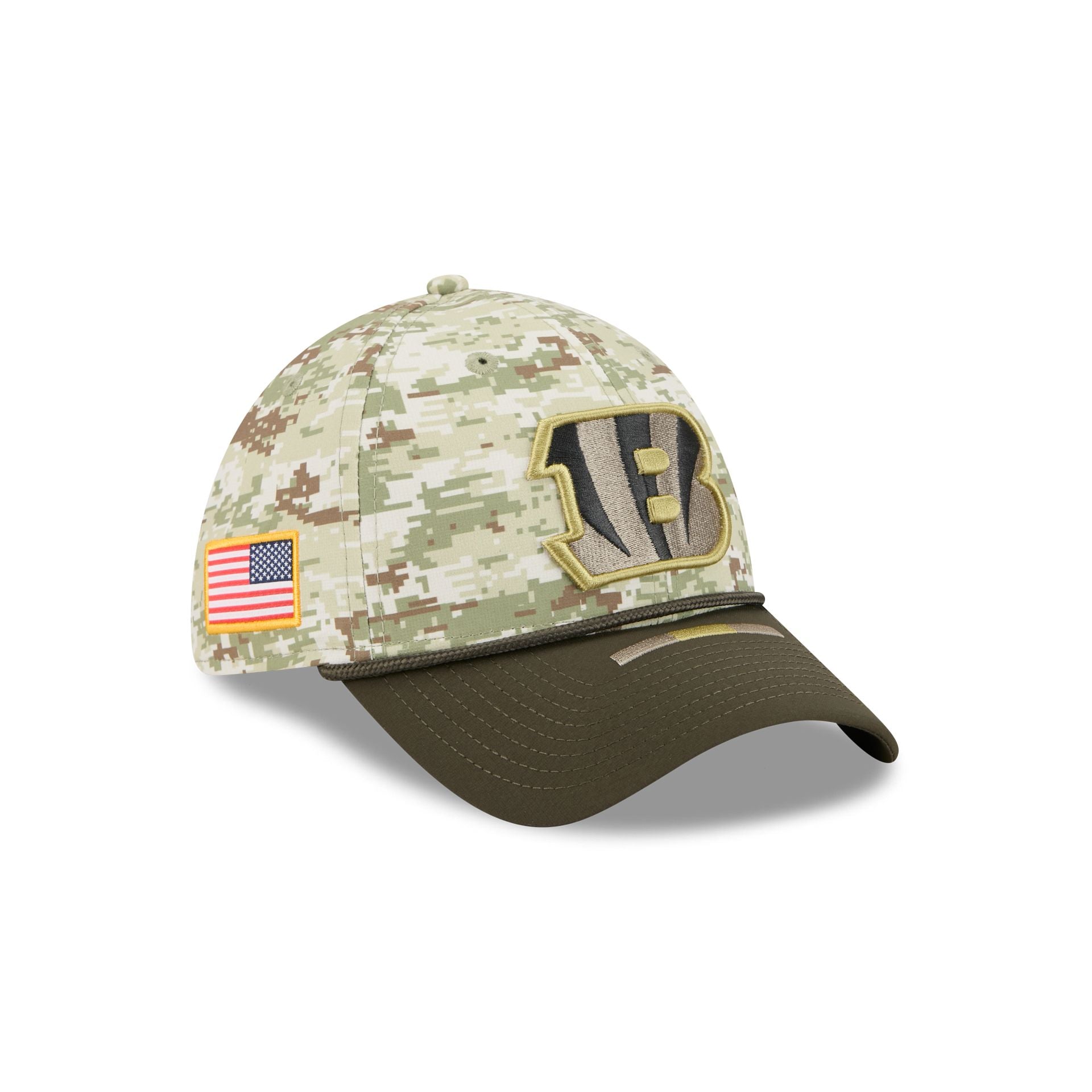 Cincinnati Bengals 2025 Salute To Service Digi Camo 39Thirty Stretch Fit Hat