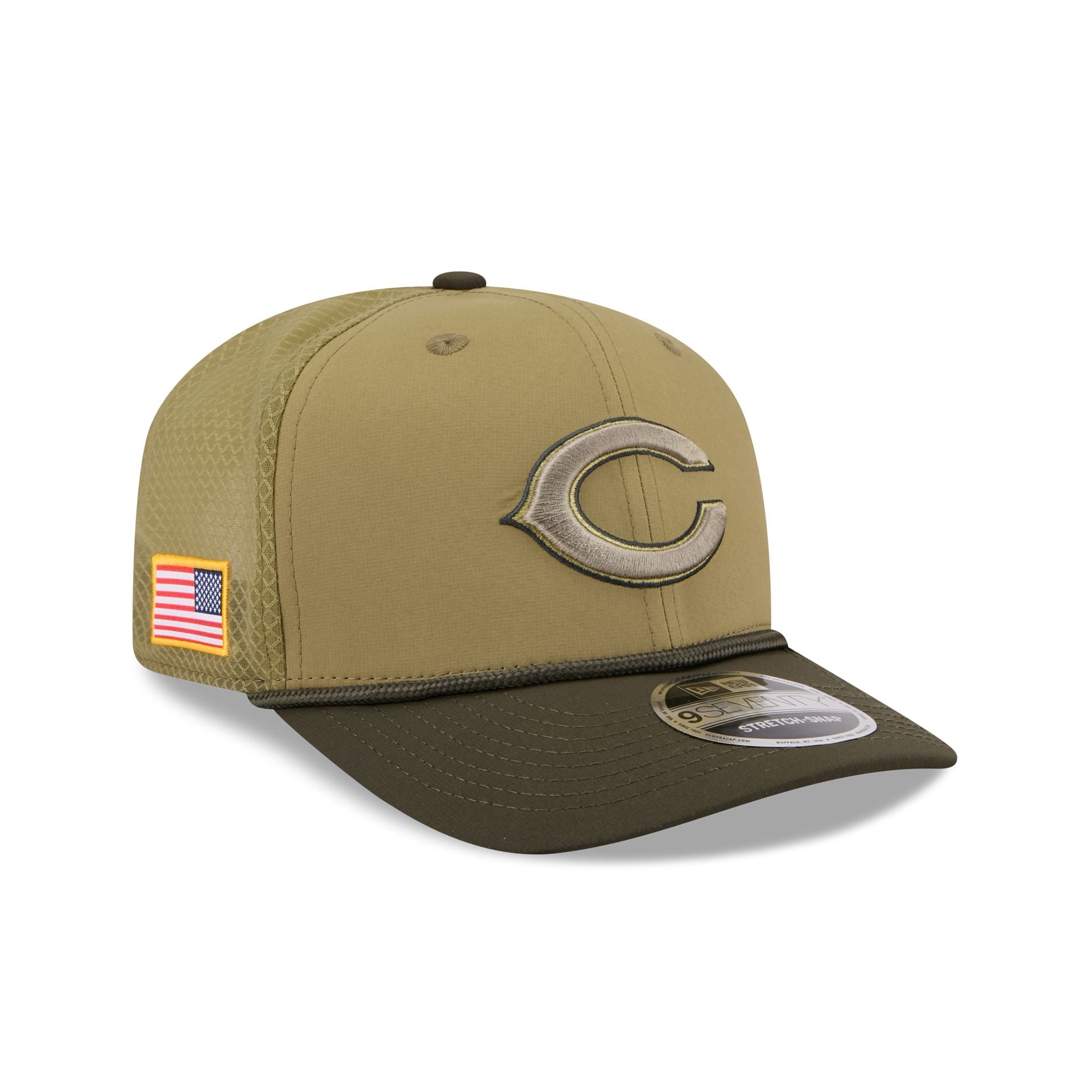 Chicago Bears 2025 Salute To Service 9Seventy Trucker Hat