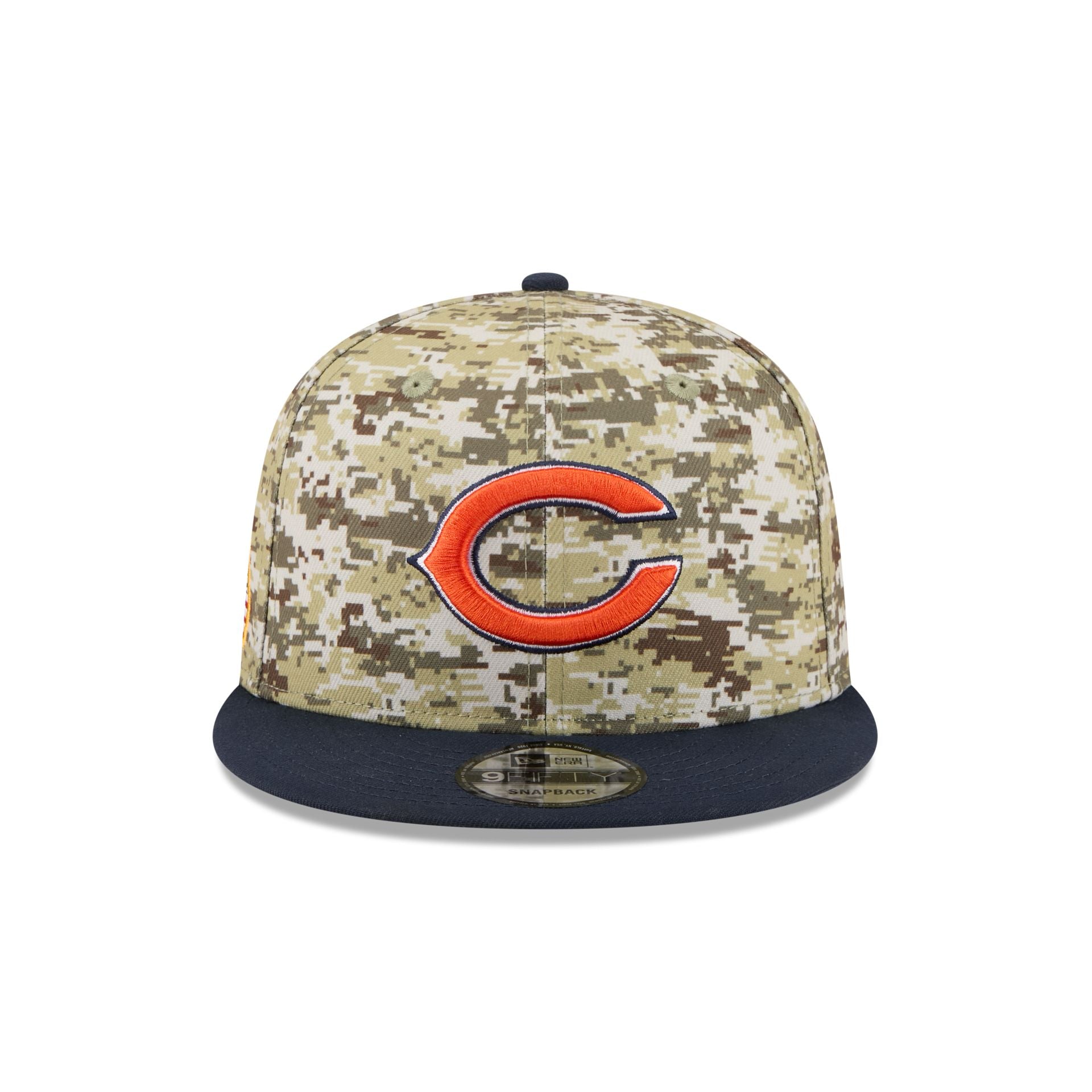 Alternative view of Chicago Bears 2025 Salute To Service Fan Gear 9Fifty Snapback Hat