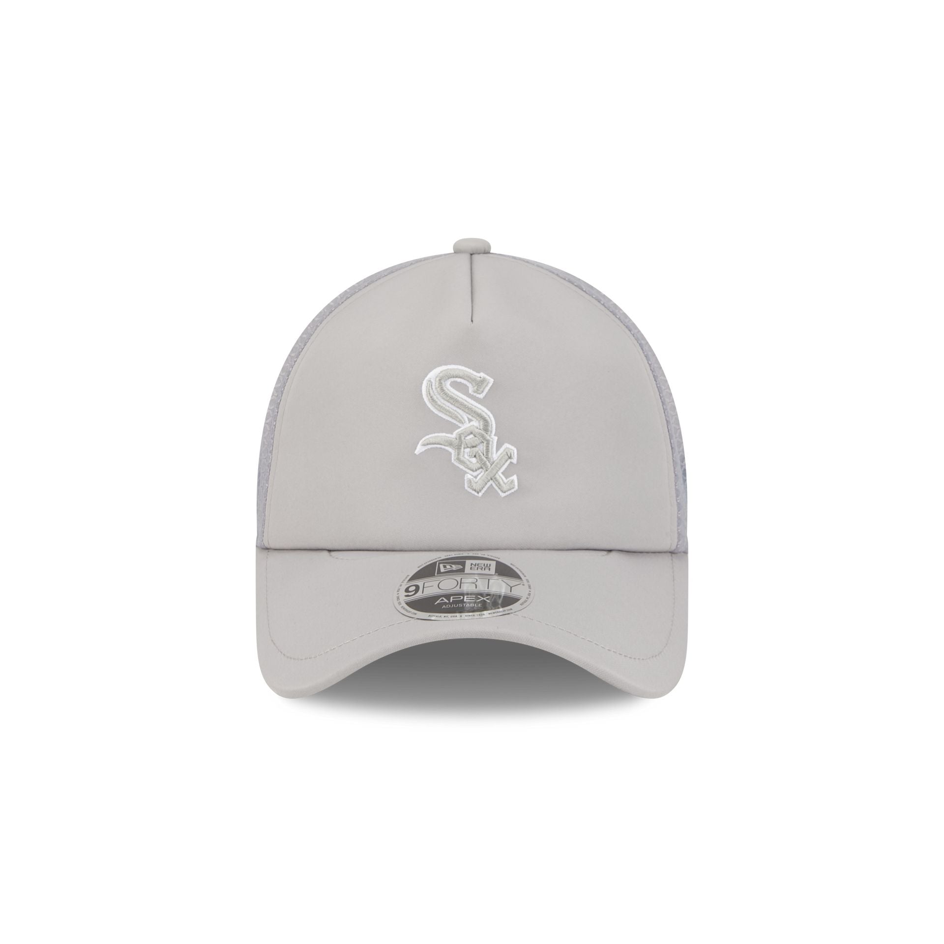 Alternative view of Chicago White Sox 2026 Batting Practice Colorway 9Forty Apex Trucker Hat