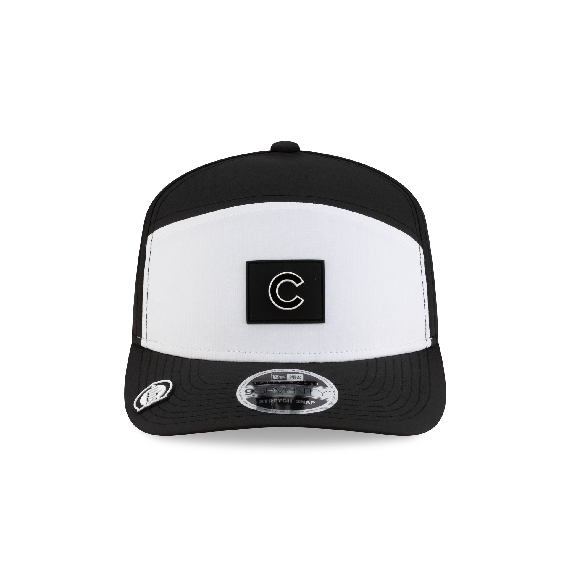 Alternative view of Chicago Cubs 2026 Clubhouse Black & White Split Panel 9Seventy Stretch-Snap Hat