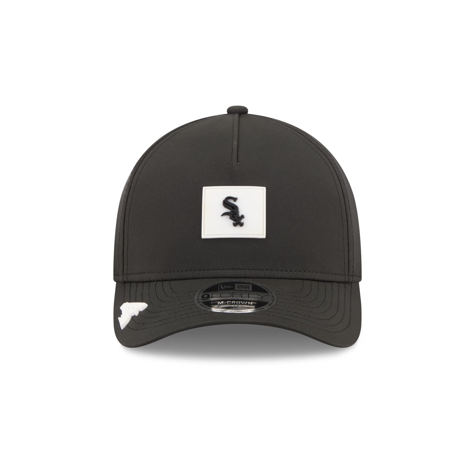 Alternative view of Chicago White Sox 2026 Clubhouse 9Forty M-Crown A-Frame Snapback Hat