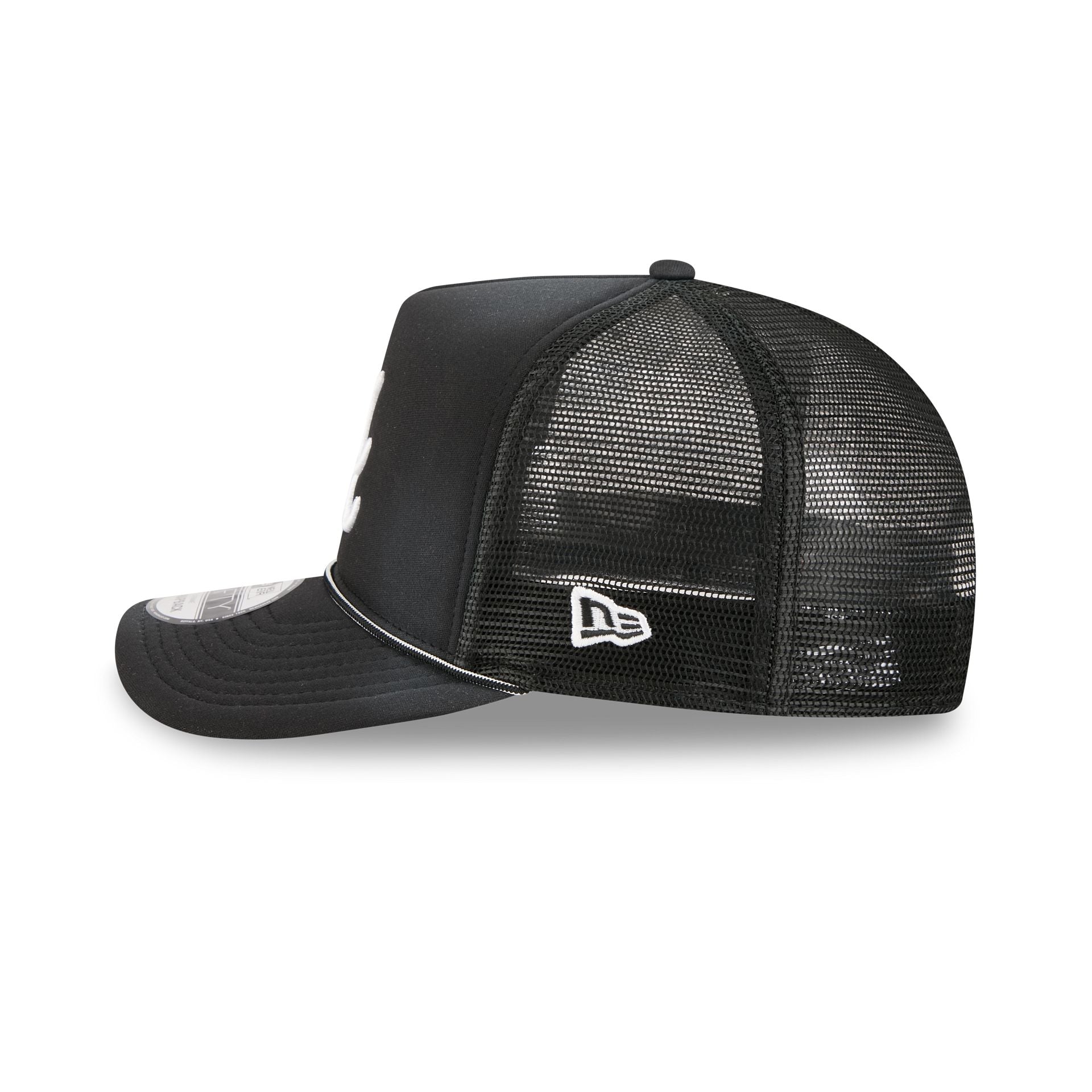 Atlanta Braves Washed Black 9Fifty A-Frame Trucker Hat - Image 4