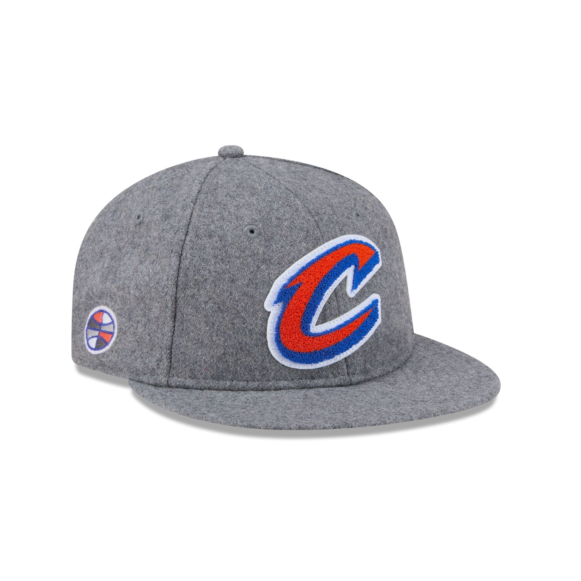 Cleveland Cavaliers Chenille Woven Retro Crown 9Fifty Adjustable Hat