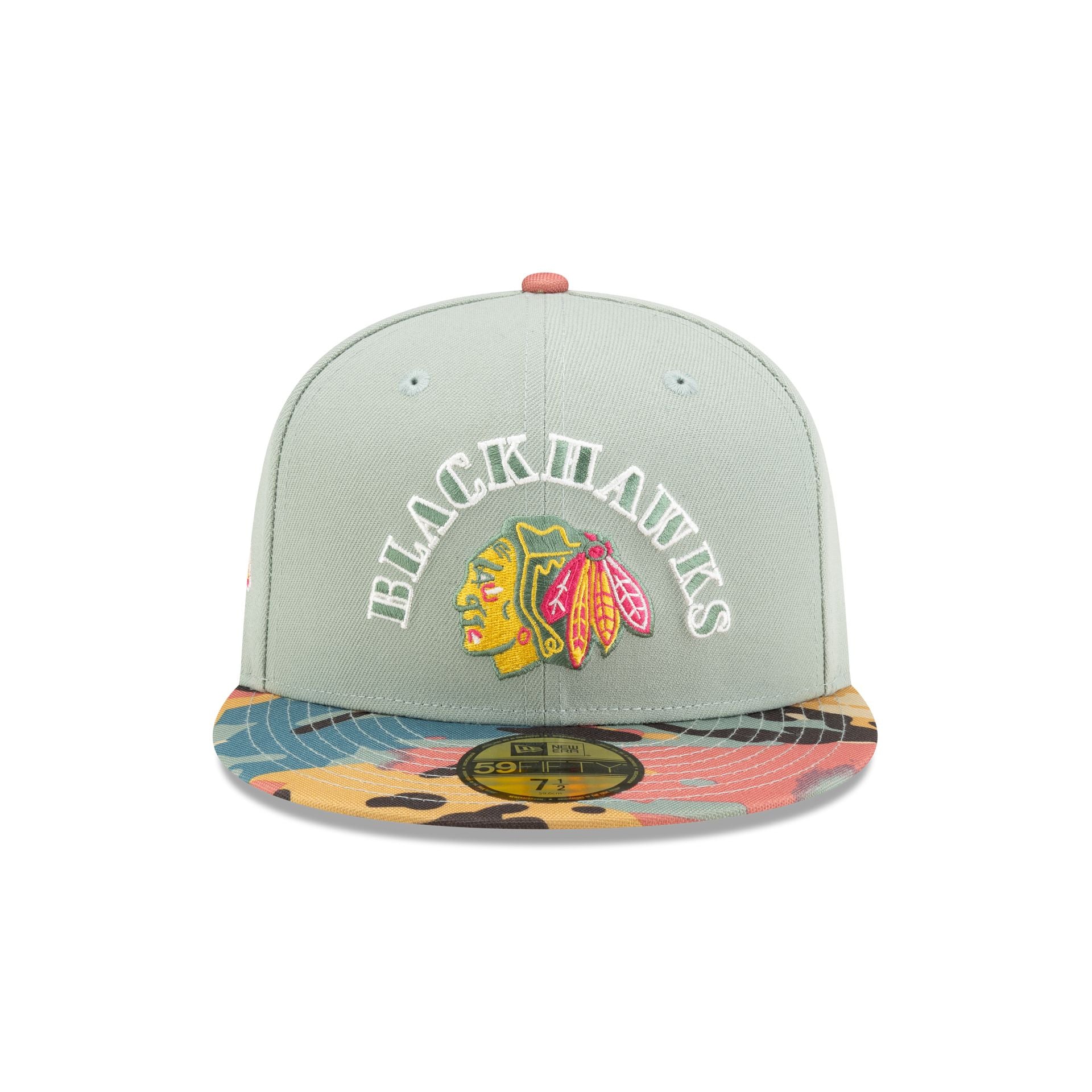 Alternative view of Chicago Blackhawks Retro Everest Camo 59Fifty Fitted Hat
