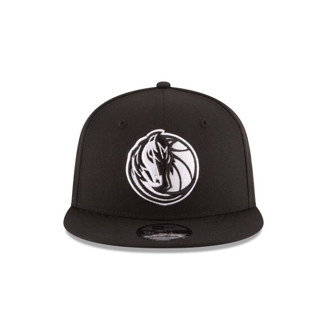 Alternative view of Dallas Mavericks Basic Black 9Fifty Snapback Hat
