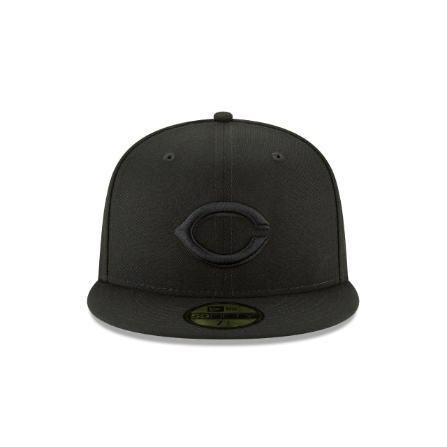 Alternative view of Cincinnati Reds Blackout Basic 59Fifty Fitted Hat