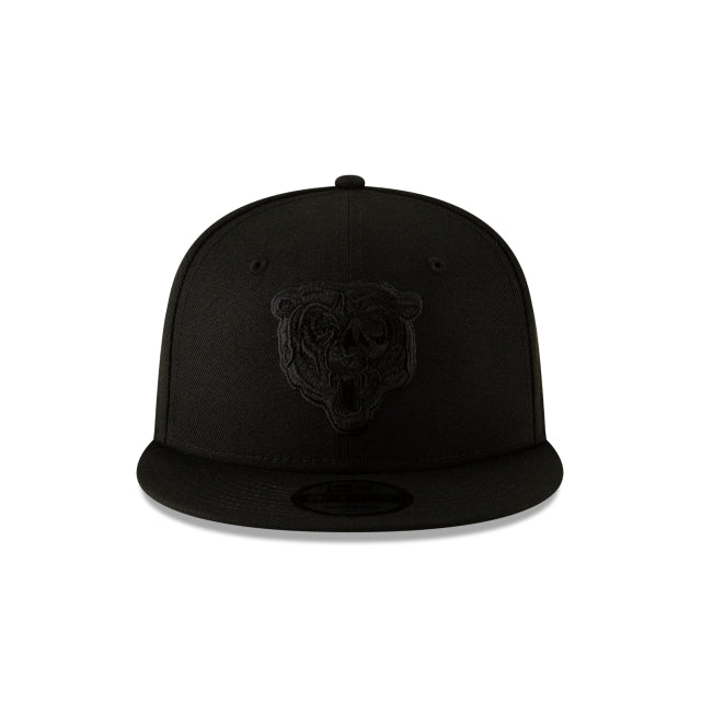 Alternative view of Chicago Bears Basic Black On Black 9Fifty Snapback Hat